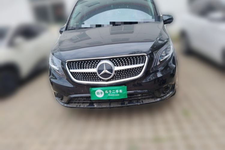 Used Mercedes-Benz Vito 2023 2.0T Elite Version 7 Seats Front