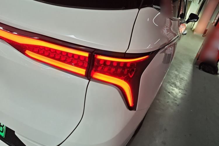 Used FORTHING Xinghai V9 2024 1.5TD 200km Chinese Knot Series Luxury Version
