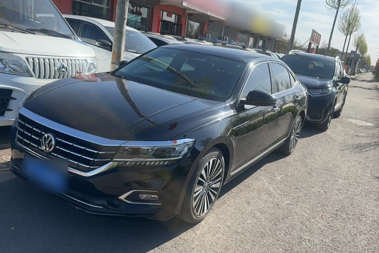 Used Volkswagen Passat 2019 330TSI Luxury Edition China VI Standard Exterior 4