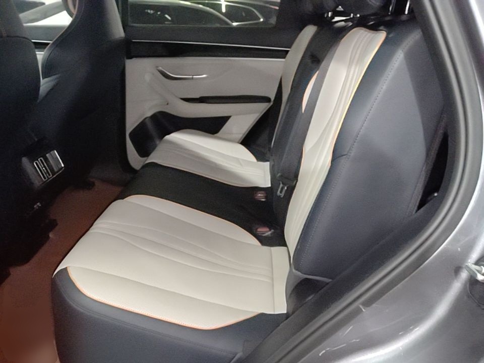 BYD Song PLUS New Energy 2021 DM-i 110KM Flagship PLUS — снимка 20