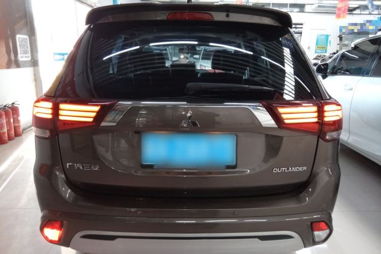 Used Mitsubishi Outlander 2021 Revised Version 2.0L Two-Wheel Drive Enjoyment Edition 5 Seats
