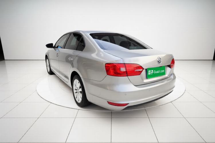 Used Volkswagen Sagitar 2014 Revised Version 1.6L Automatic Comfort Edition Exterior 2