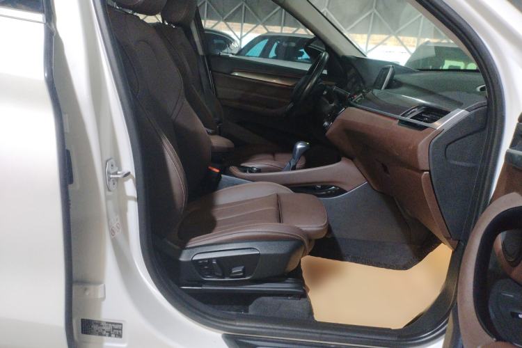 Used BMW X1 2018 sDrive18Li Luxury Model
