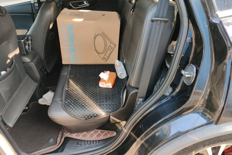 Used SWM X7 2018 1.8L Manual Luxury Connected Version 7 Seats Left Rear Seat