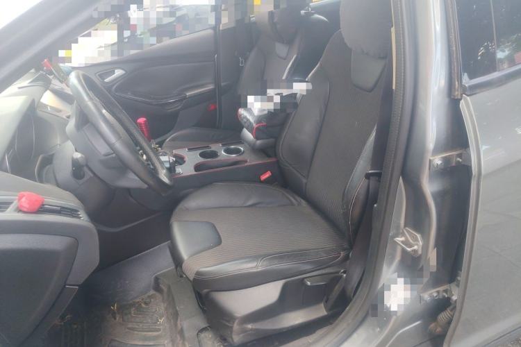 Used Ford Focus 2012 Hatchback 1.6L Manual Fashion Edition
