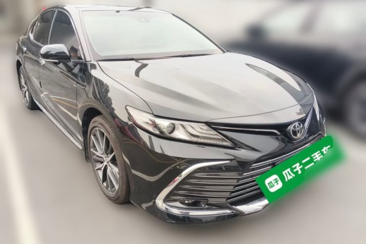 Used Toyota Camry 2023 2.5G Luxury Edition Front Right 45 Deg