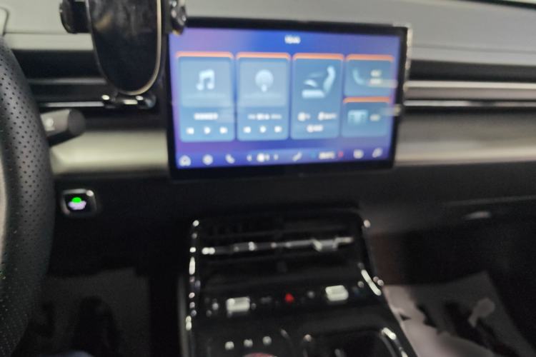 Used Wuling Xingguang 2023 70 Standard Edition Audio And AC Panel