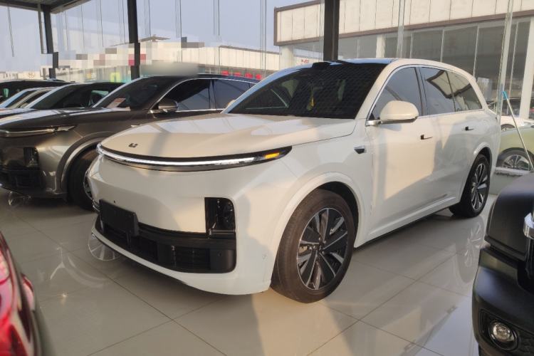 Used Li Auto L8 2025 Max Smart Refresh Edition