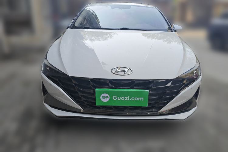 Used Hyundai Elantra 2021 1.5L CVT LUX Prestige Edition
