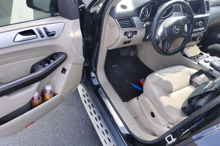 Used Mercedes-Benz M-Class 2012 ML 300