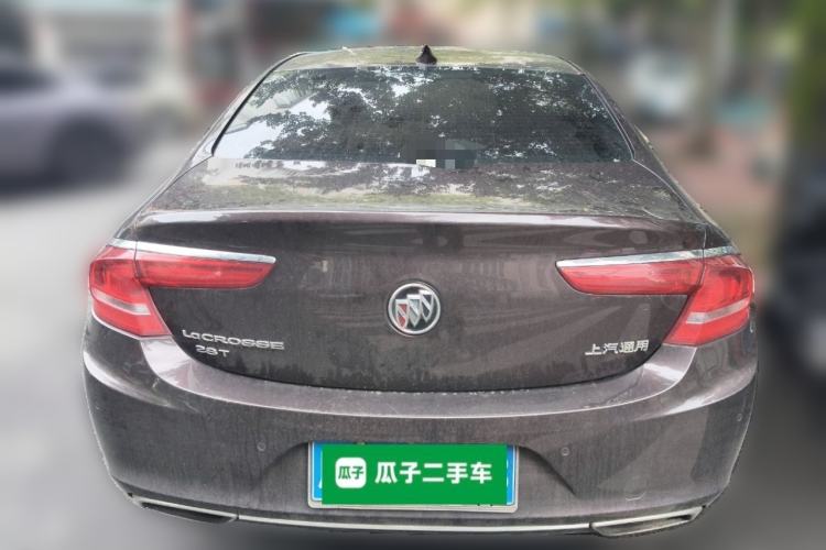 Used Buick LaCrosse 2018 28T Elite Edition Rear