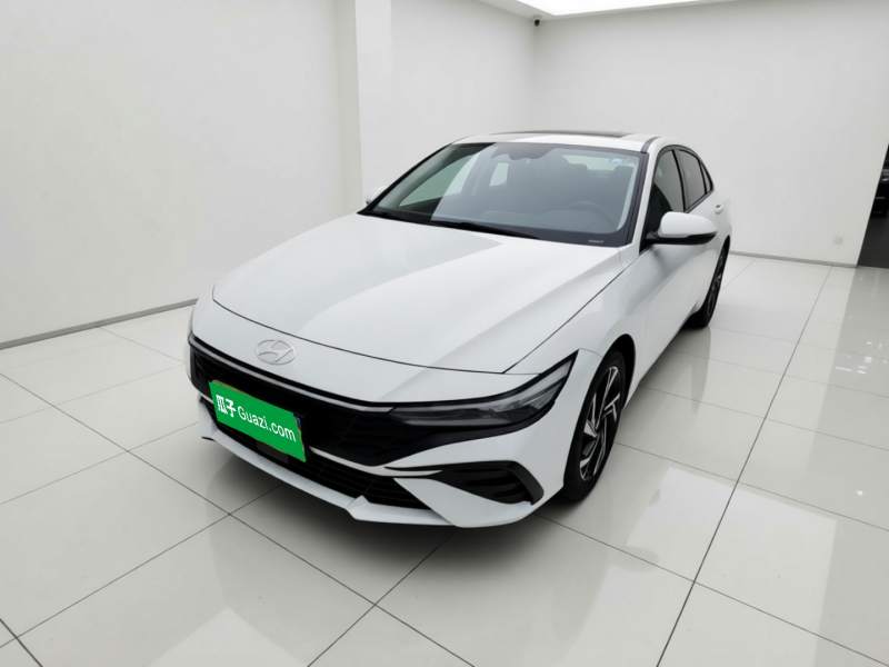 Used Hyundai Elantra 2023 1.5L CVT LUX Prestige Edition