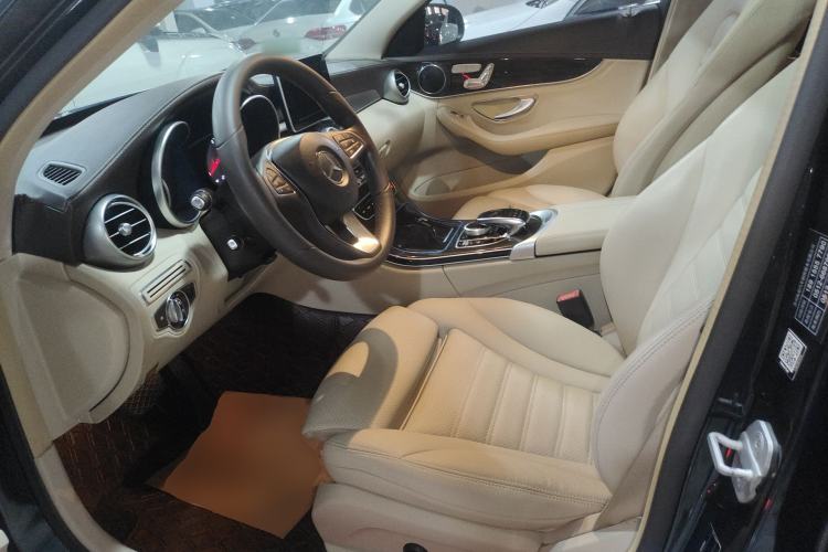 Used Mercedes-Benz C-Class 2015 Facelift C 200 L