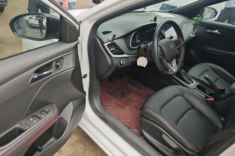 Used Chevrolet Monza 2020 Light Hybrid RS 330T Automatic Comfort Edition Driver Seat