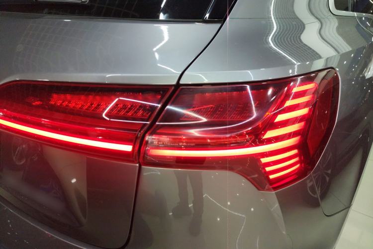 Used Audi e-tron 2019 55 quattro Technology Edition
