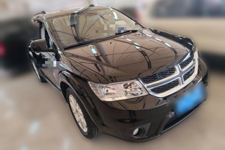 Used Dodge Journey  Front Right 45 Deg