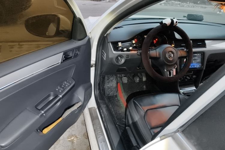 Used Volkswagen Bora 2013 1.6L Manual Comfort Model Driver Seat