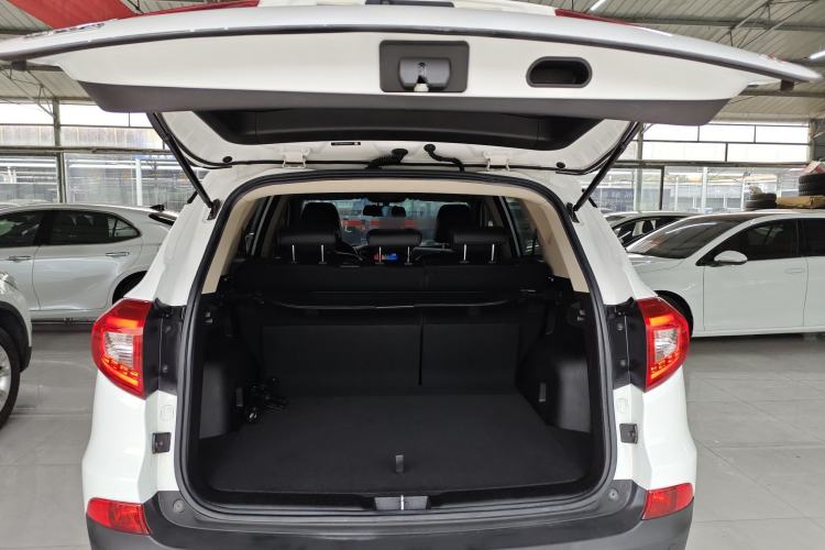 Used BYD Song 2018 1.5TI Manual Smart Connect Enjoyment Model
