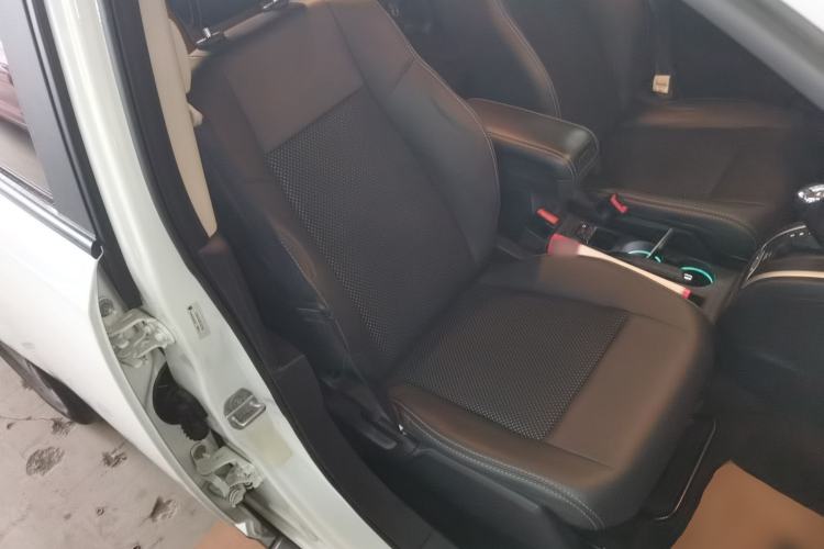 Used Jeep Compass 2014 Revised Version 2.4L Four-Wheel Drive Comfort Edition Right Front Seat