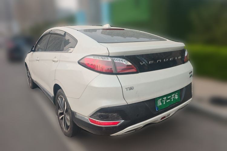 Used Venucia T90 2018 2.0L CVT Smart Connect Fashion Edition China V Standard
