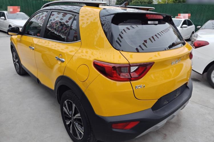 Used Kia kx1 Stonic 2021 1.4L CVT Sunroof Model
