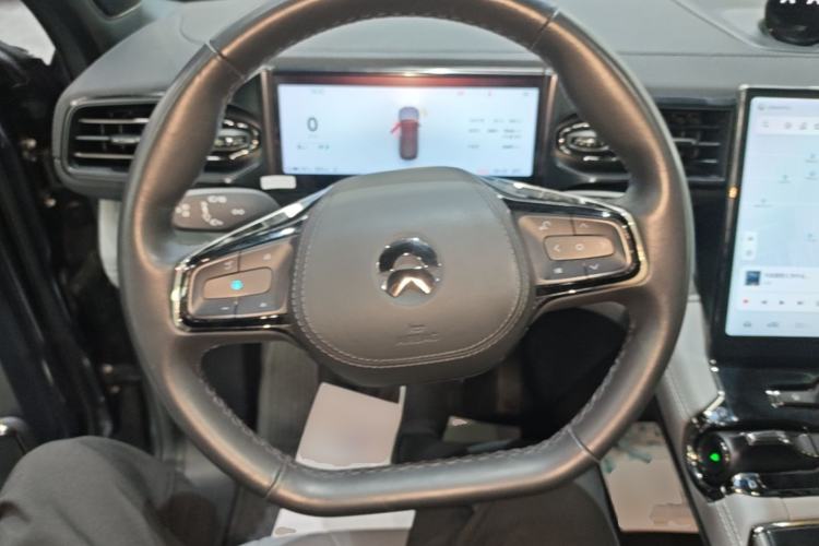 Used Nio ES8 2022 75 kWh 7-Seater Version