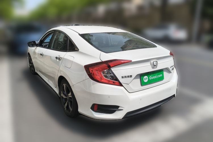 Used Honda Civic 2016 220TURBO CVT Prestige Edition
