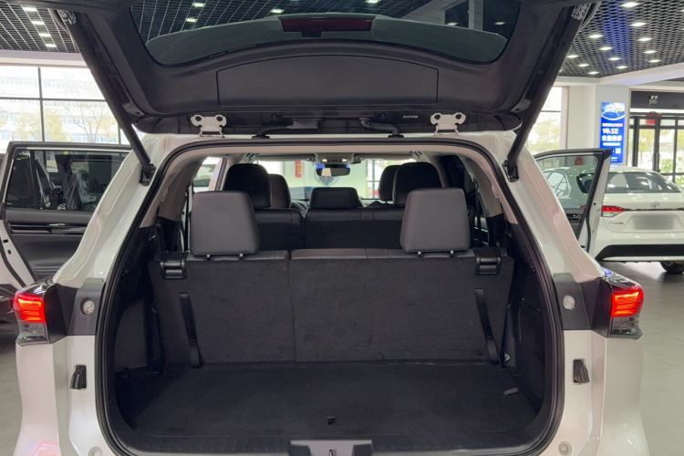 Used Toyota Highlander 2022 Dual-Engine 2.5L Four-Wheel Drive Prestige Version 7 Seats