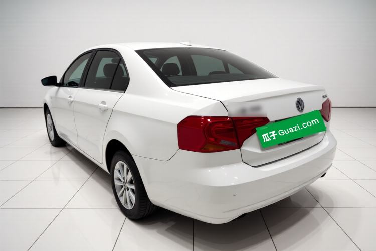 Used Volkswagen Jetta 2017 1.4L Manual Fashion Edition