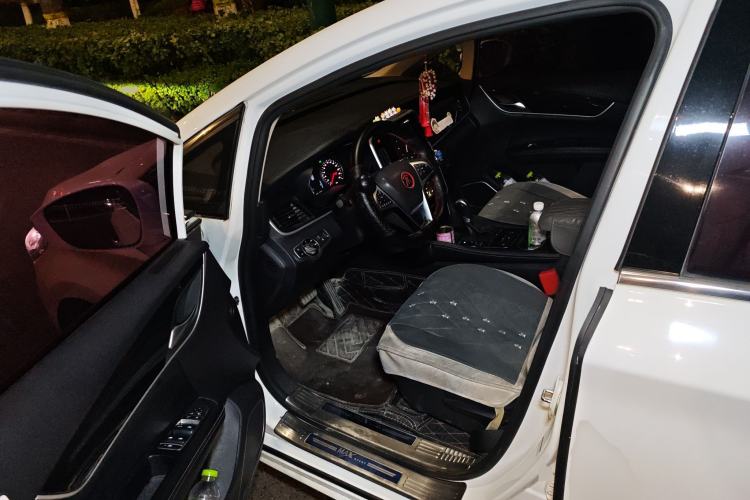 Used BYD Song MAX 2018 1.5T Automatic Smart Connect Luxury 6-Seater