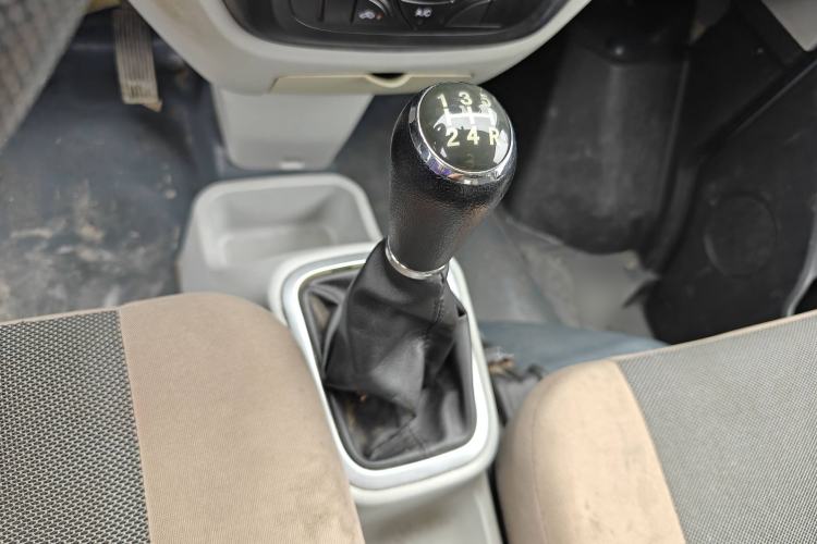 Used Karry Youjin 2019 1.5L Standard Van China VI Emission Standard Single-Row Extended Version DAM15KR