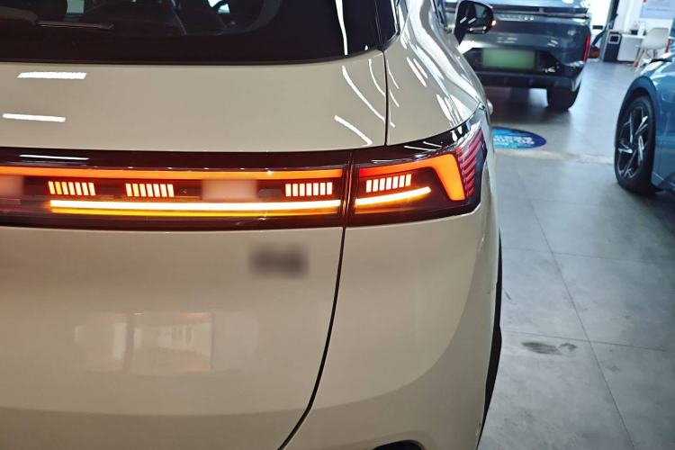 Used Lynk & Co 06 2025 Renew 1.5T Halo Right Rear Taillight