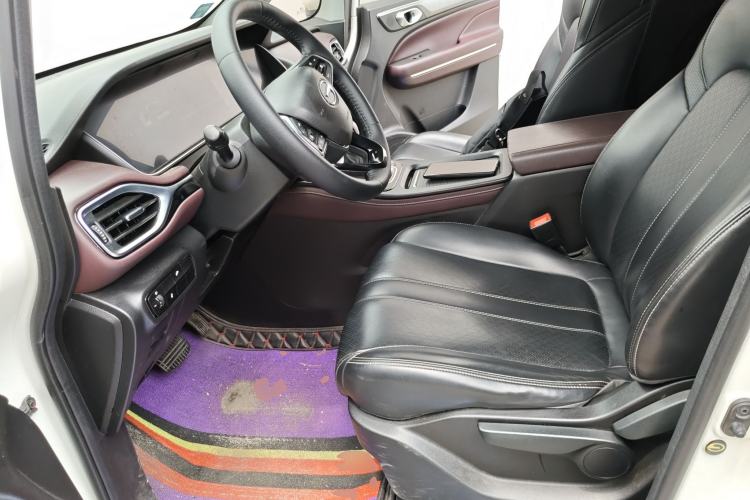 Used GAC Trumpchi M6 2021 270T DCT Luxury Edition (7 Seats) Left Front Seat