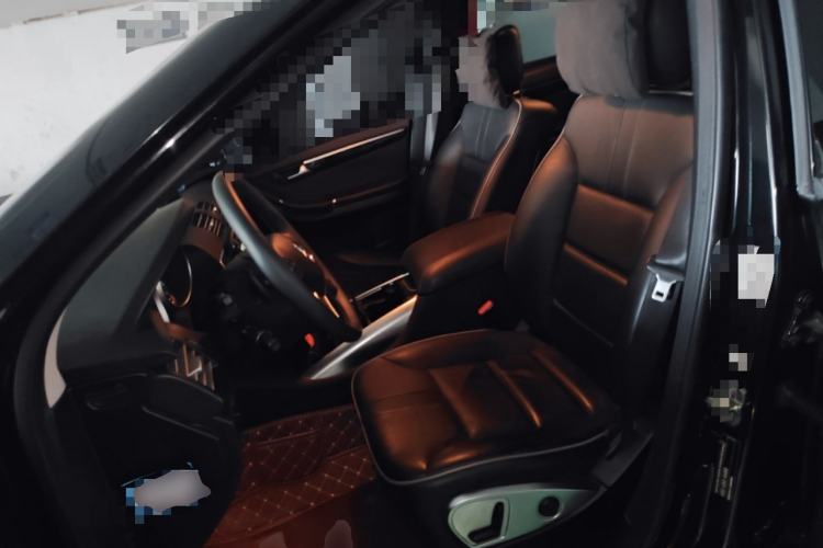 Used Mercedes-Benz R-Class 2017 R 320 4MATIC Business Edition Prestige Model