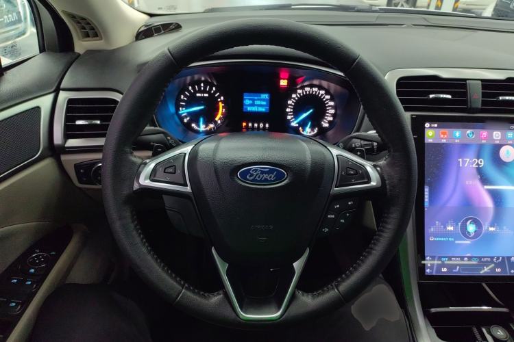 Used Ford Mondeo 2017 EcoBoost 180 Comfort Model
