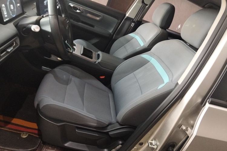 Used AION Y 2023 Plus 610 Enjoy Edition