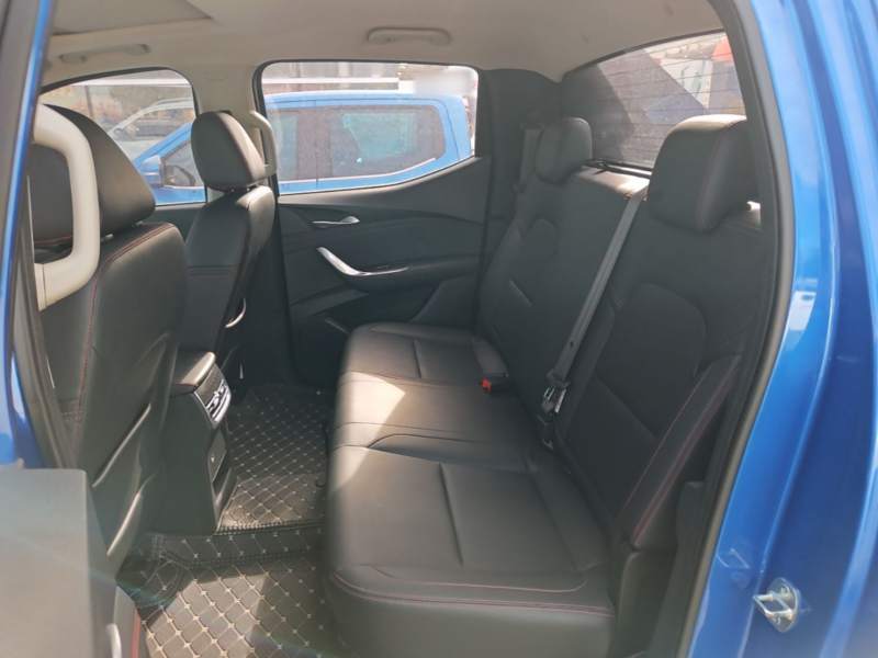 Used SAIC MAXUS T90 2021 2.0T Single-Turbo Automatic Two-Wheel Drive High-Ride Elite Version with Standard Box — 16