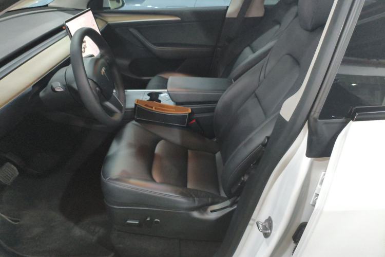 Used Tesla Model Y 2021 Long-Range All-Wheel-Drive Version 3D7