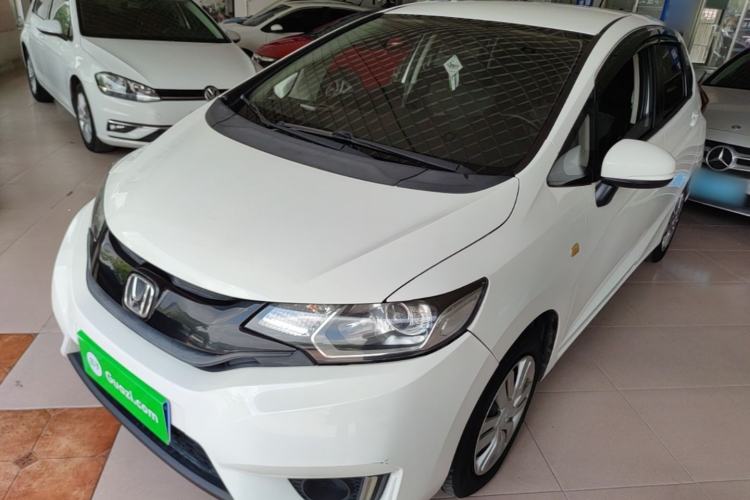 Used Honda Fit 2016 1.5L LX Manual Comfort Model Guazi used car, China used car export, Used car for sale, Used  cars, Cheapest cars for sale