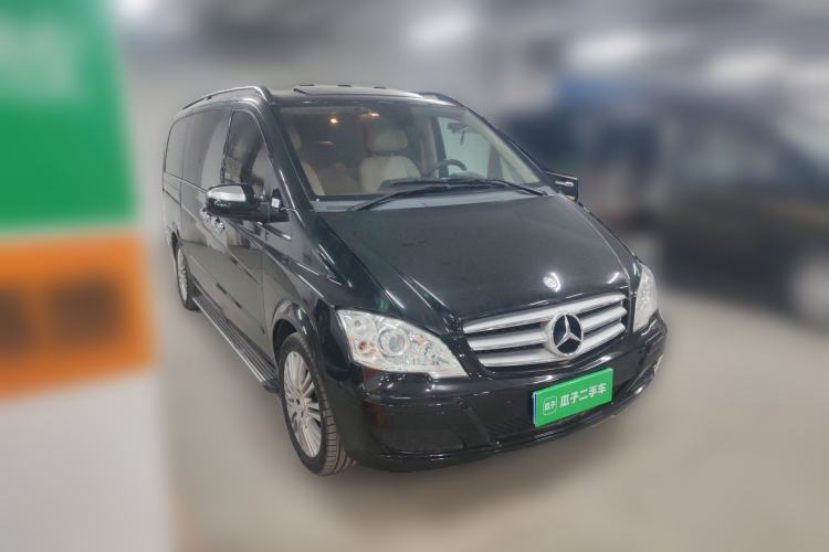Used Mercedes-Benz Viano 2013 3.5L Haoci version Front Right 45 Deg
