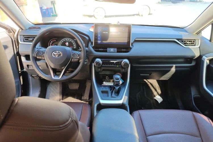 Used Toyota RAV4 2022 2.0L CVT Two-Wheel Drive Fashion Edition
