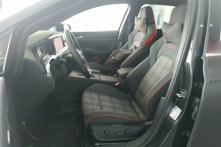 Used Volkswagen Golf GTI 2023 380TSI DSG GTI
