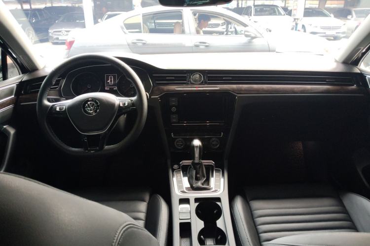 Used Volkswagen Magotan 2019 380TSI DSG Luxury Model China V Standard