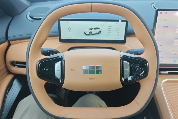 Used Geely Galaxy Xingjian 7 EM-i 2026 Model 130km Launch Edition Steering Wheel