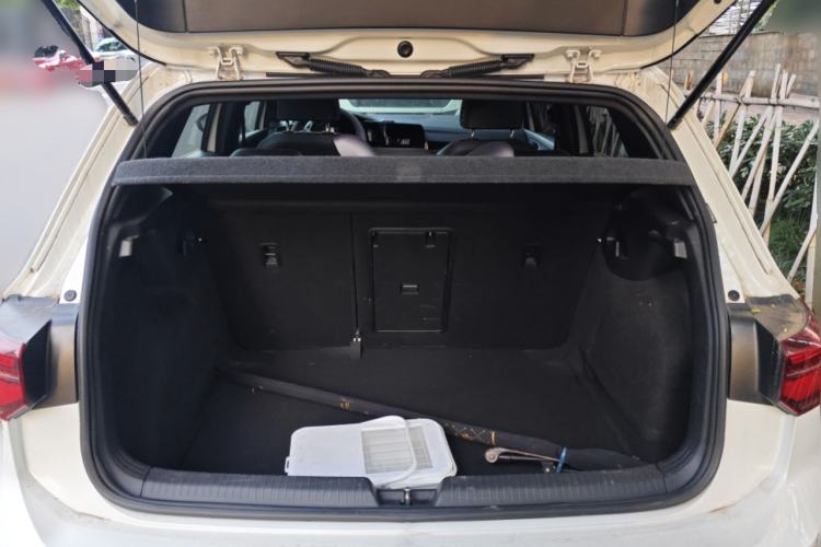 Used Volkswagen Golf 2023 Facelift 280TSI DSG R-Line Lite