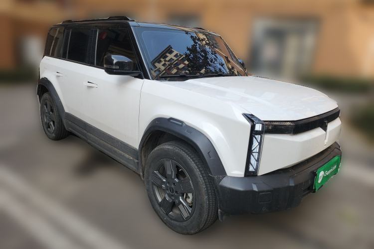 Used iCAR 03 2024 401km Two-Wheel Drive Standard Advanced Version Front Right 45 Deg