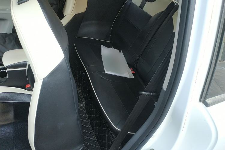 Used CHANGAN NEVO Lumin 2023 205km Xiangqin Version Interior 4