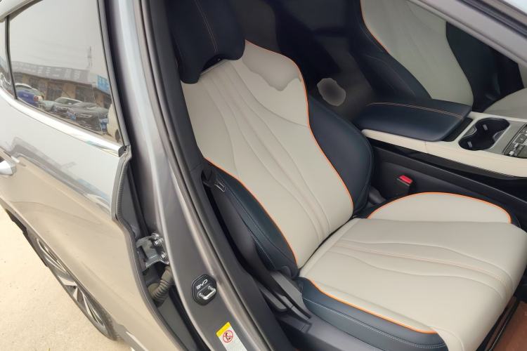 Used BYD Song PLUS New Energy 2024 HONOR Edition DM-i 110km Flagship Model Right Front Seat