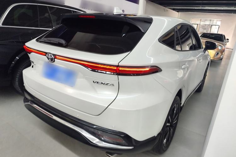 Used Toyota Venza 2023 2.0L CVT Two-Wheel Drive Prestige Version