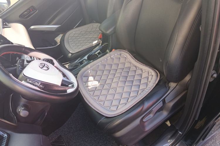 Used Toyota FRONTLANDER 2023 2.0L CVT Elite Edition
